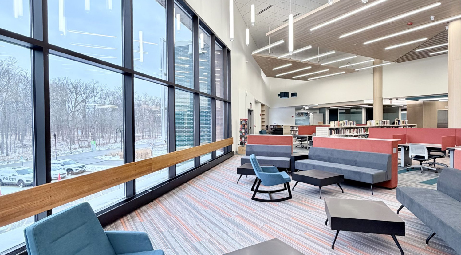Mvcc Learning Commons Oakton Community College - Forward Space