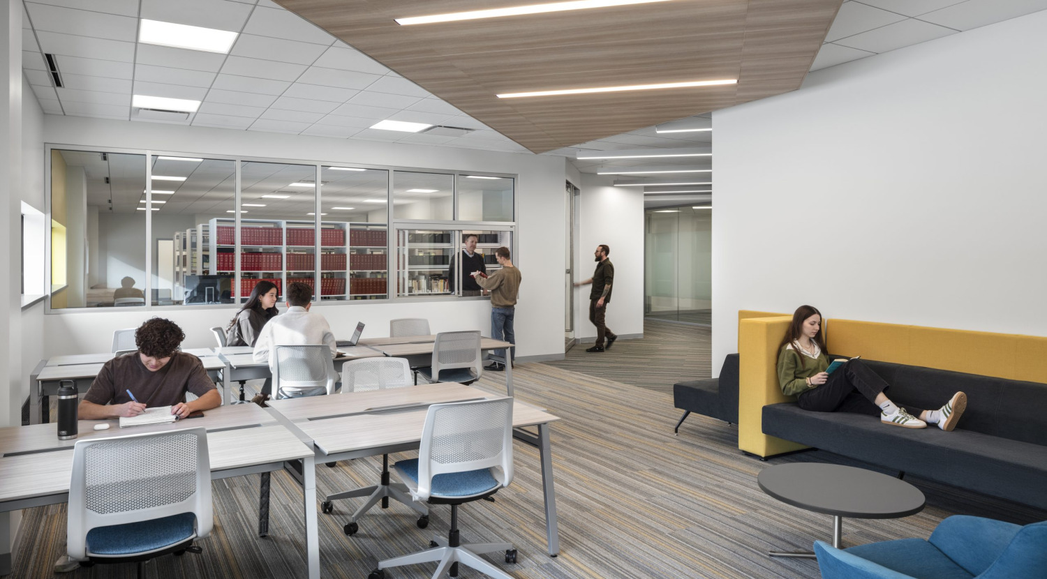 Mvcc Learning Commons Oakton Community College - Forward Space
