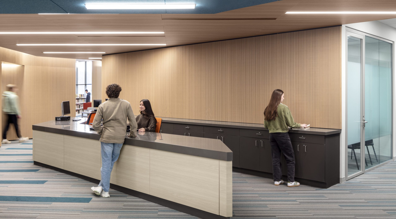 Mvcc Learning Commons Oakton Community College - Forward Space