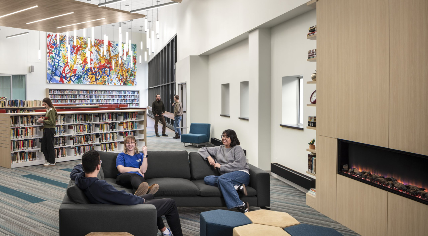 Mvcc Learning Commons Oakton Community College - Forward Space
